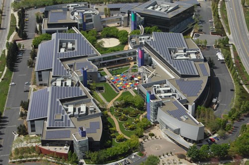 Googleplex con Paneles Solares