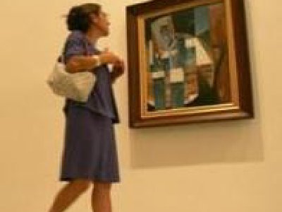 Mujer detenida por vender obras de Arte falsas por Internet