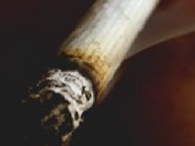 Si fumas, se te puede caer el Pelo