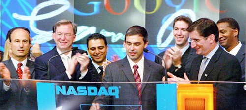firma ejecutivos google nasdaq