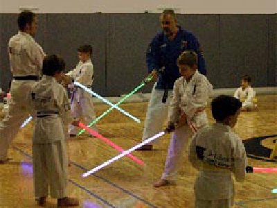 10 policías escoceses declaran ser de religión Jedi