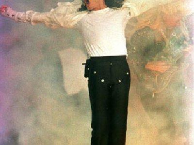 El más allá aterriza en Twitter, de la mano de Michael Jackson.