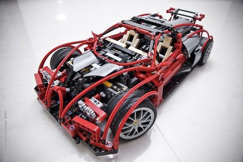 Imagen del Bugatti Veyron 4 construido con Legos Imagen del Bugatti Veyron 4 construido con Legos