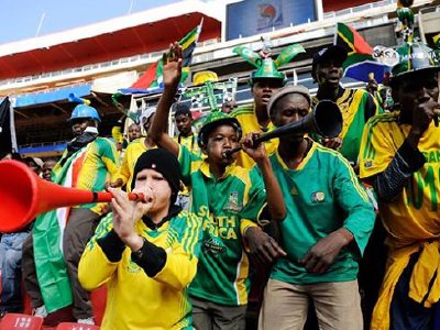 Las vuvuzelas llegan a Youtube para seguir rompiendo los oidos