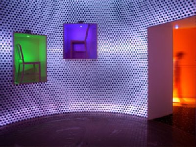 111 botellas componen la primera silla ecológica