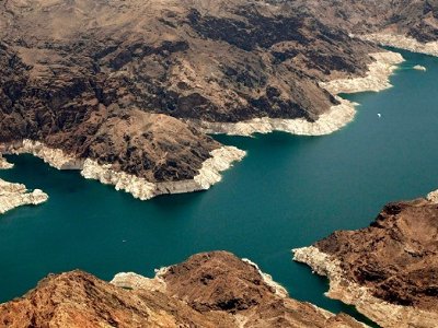 Grandes compañías venderán el agua de Alaska