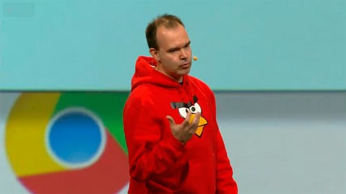 Peter Vestebraska presentando Angry Birds para Chrome