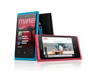 Nokia lanza Lumia 800, primer smartphone Windows