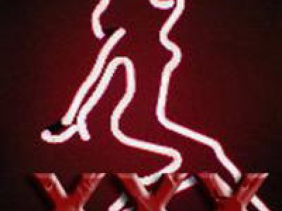 Escuelas y negocios compran dominios .xxx