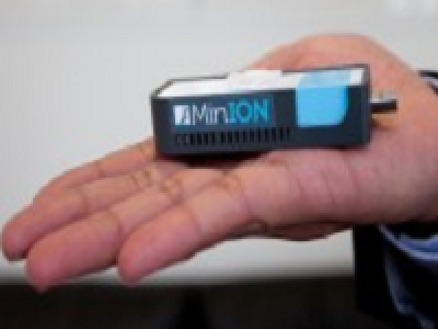 Decodifique ADN en segundos con dispositivo USB MinION