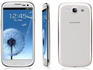 Imagen del Samsung Galaxy S3 mostrando vistas frontal, trasera y lateral