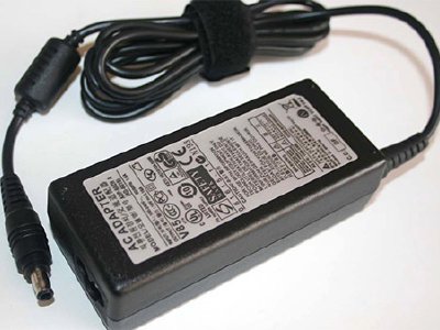 La IEC propondrá un estándar de cargador universal para Notebooks