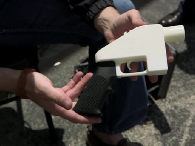 Incautan armas hechas con impresora 3D en Japón