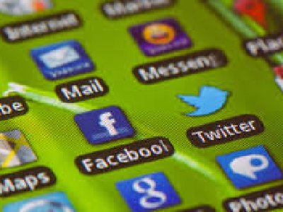 5 Aplicaciones que no pueden faltar en tu teléfono