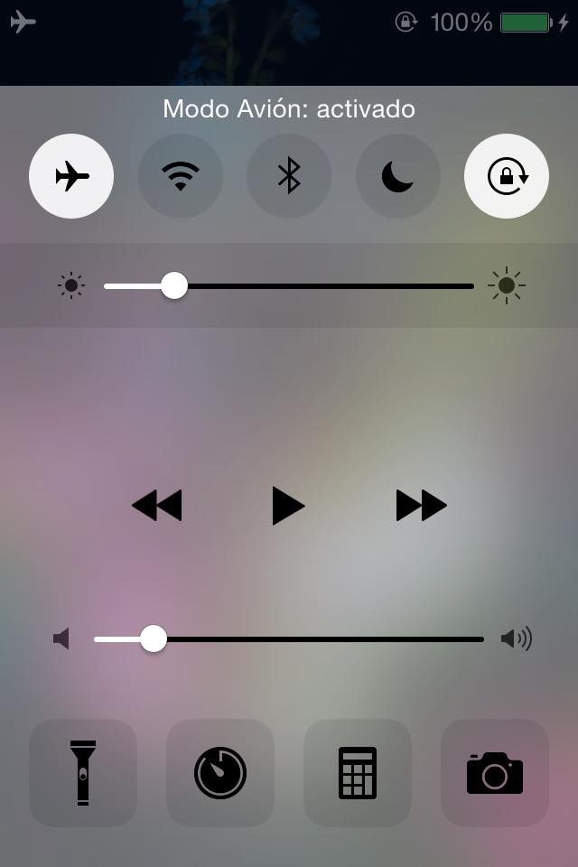 Imagen del Modo Avión en iPhone