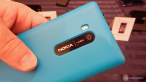 tmobile-nokia-lumia-910-2