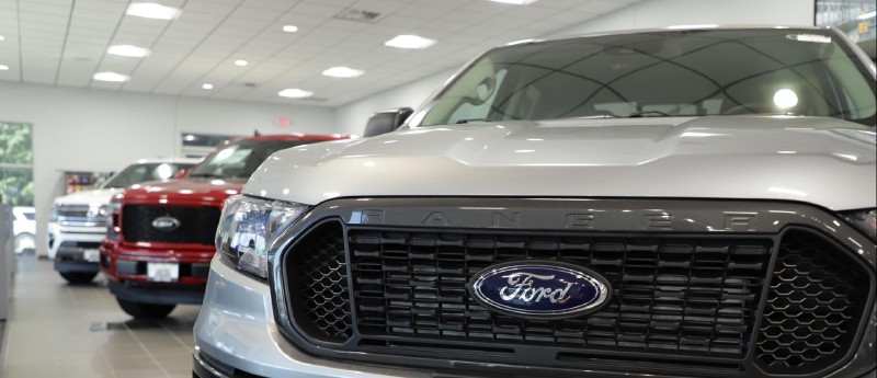Un Showroom de Ford