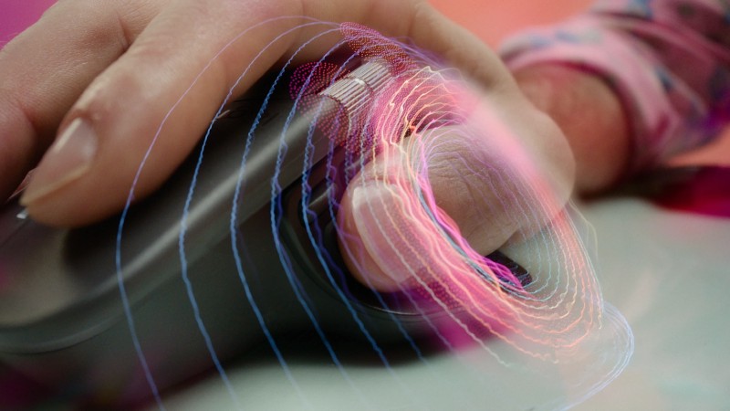 La tecnología háptica en el MX Master 4 te permite sentir cada clic