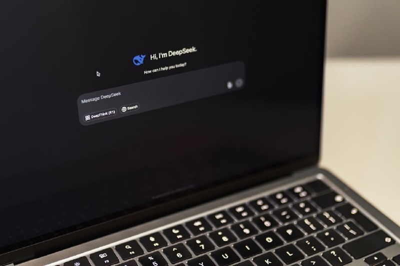 Estudio de EE.UU. expone vulnerabilidades de seguridad en la IA china DeepSeek