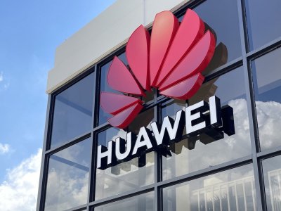 Huawei Lanza SINQ: Cuantización abierta que reduce el uso de memoria de LLMs hasta 70%
