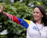 María Corina Machado recibe el Premio Nobel de la Paz por su defensa de la democracia venezolana