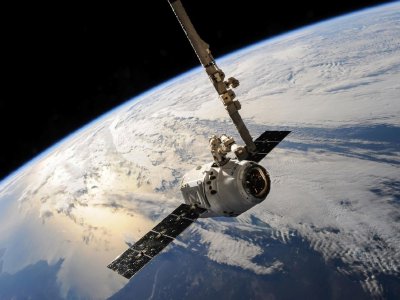 Satélites Starlink caen del cielo todas las noches: un fenómeno en aumento